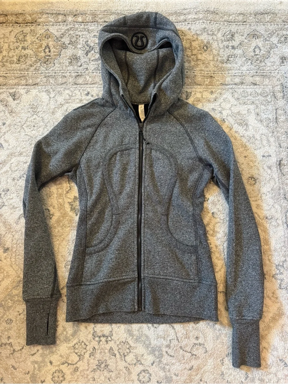 lululemon jacket, heather grey size 4